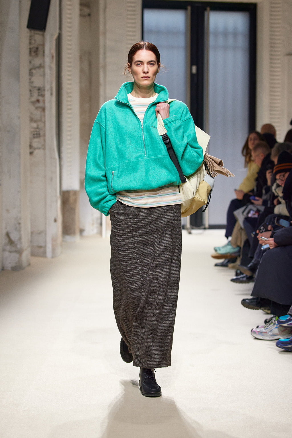 Jupe Crayon en Tweed Alpaga et Soie