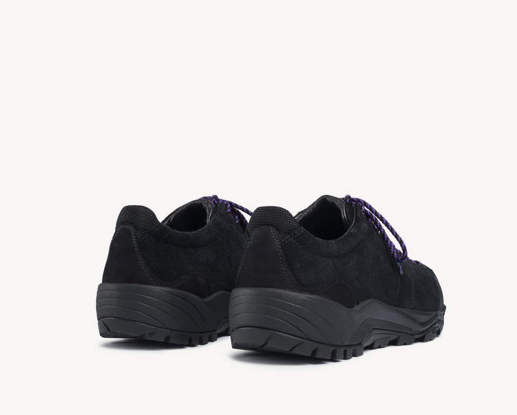 Movida black suede