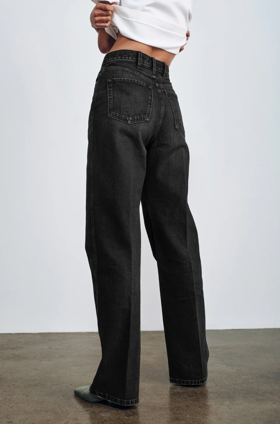 THE QUINN JEAN RÙADH