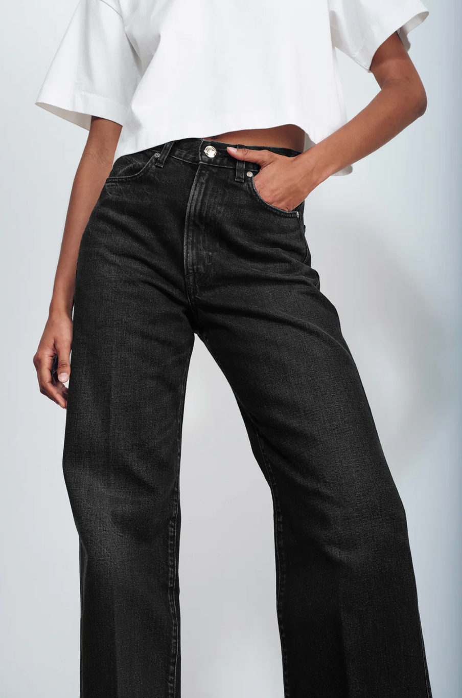 THE QUINN JEAN RÙADH