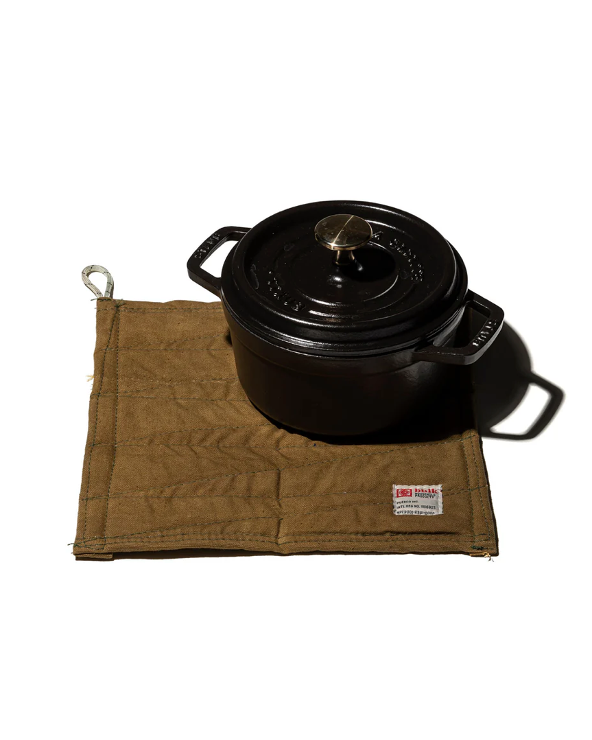 VINTAGE BIVOUAC TRIVET Puebco