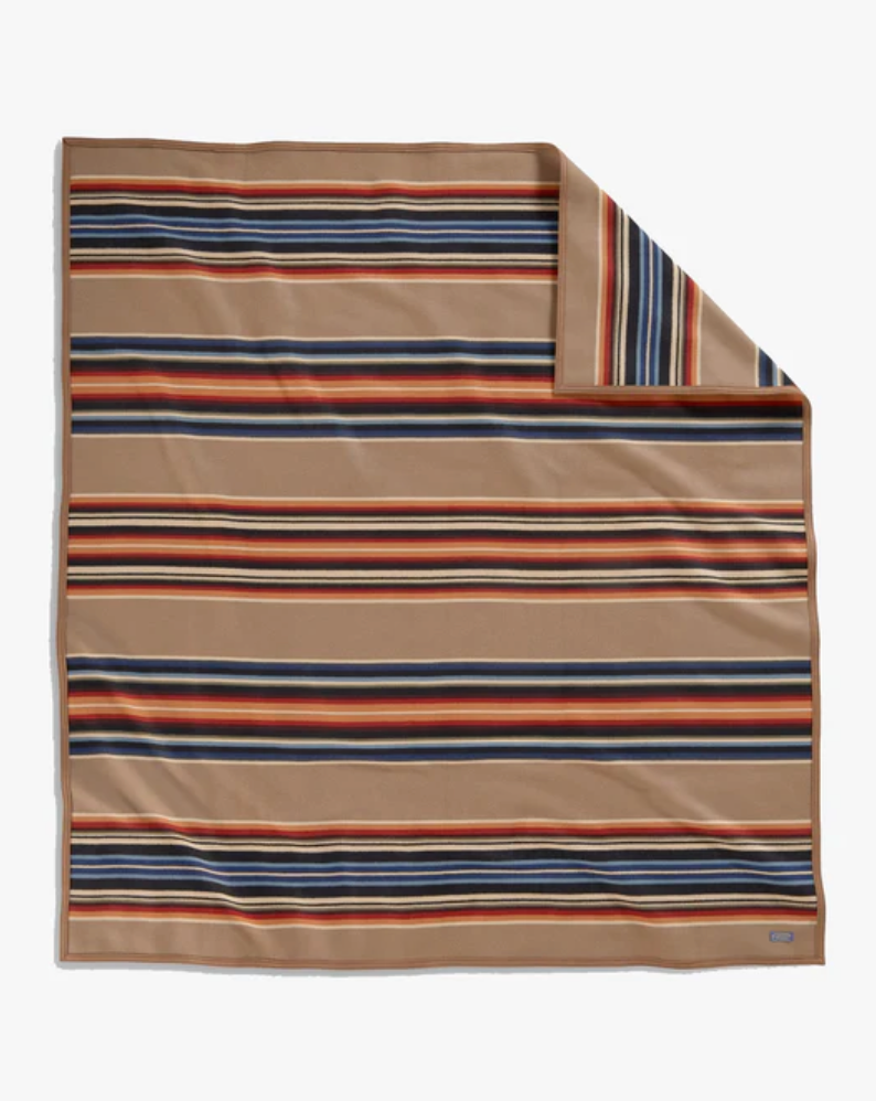Jacquard blanket gray horse khaki Pendleton