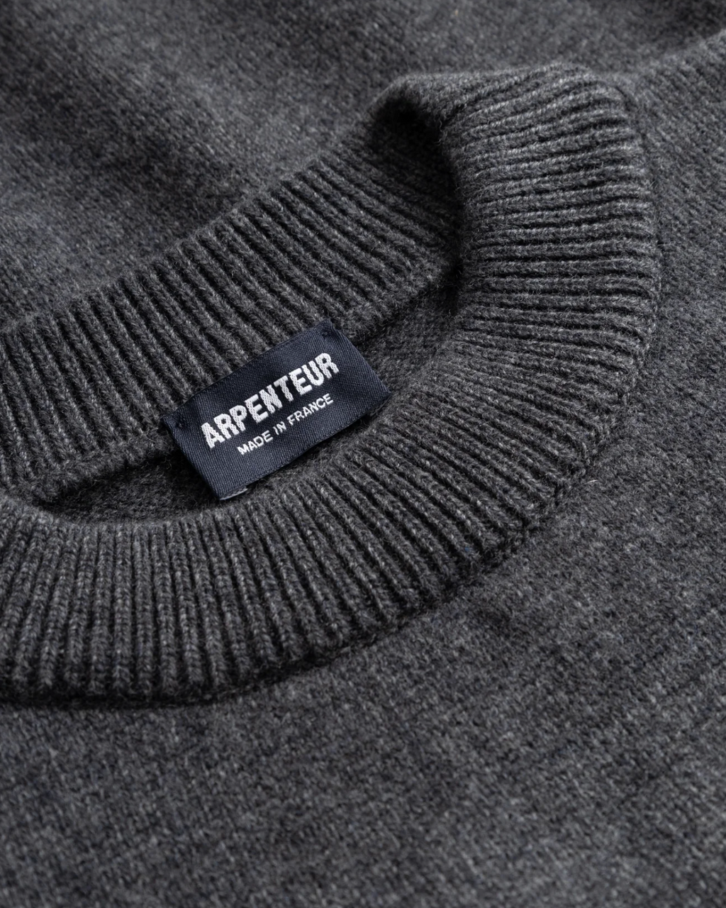 ARPENTEUR  Pull col rond anthracite