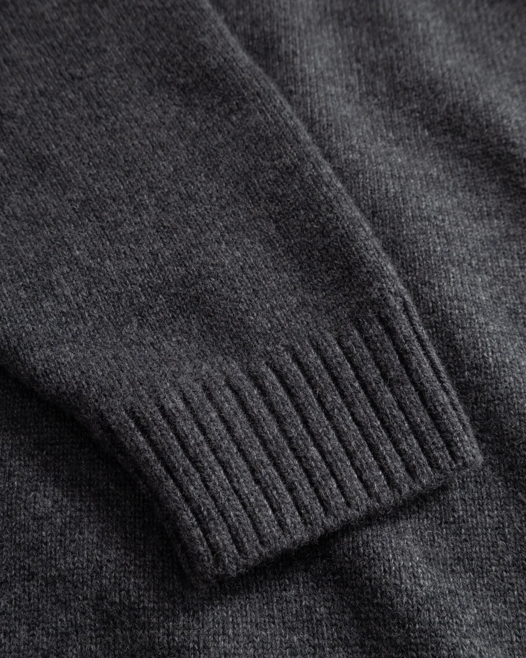 ARPENTEUR  Pull col rond anthracite