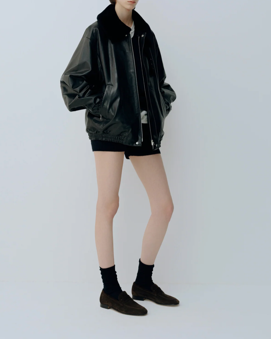 Ssstein - Blouson zippé en cuir col peau lainée