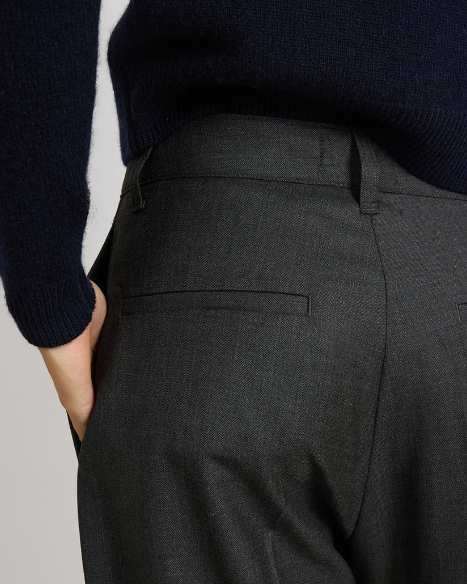 Alexandra Golovanoff –  Pantalon Joe Grey