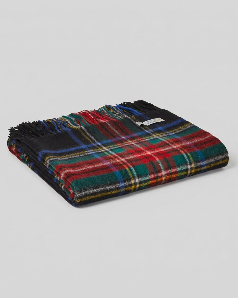 Tweedmill - Plaid laine d'agneau Black Stewart