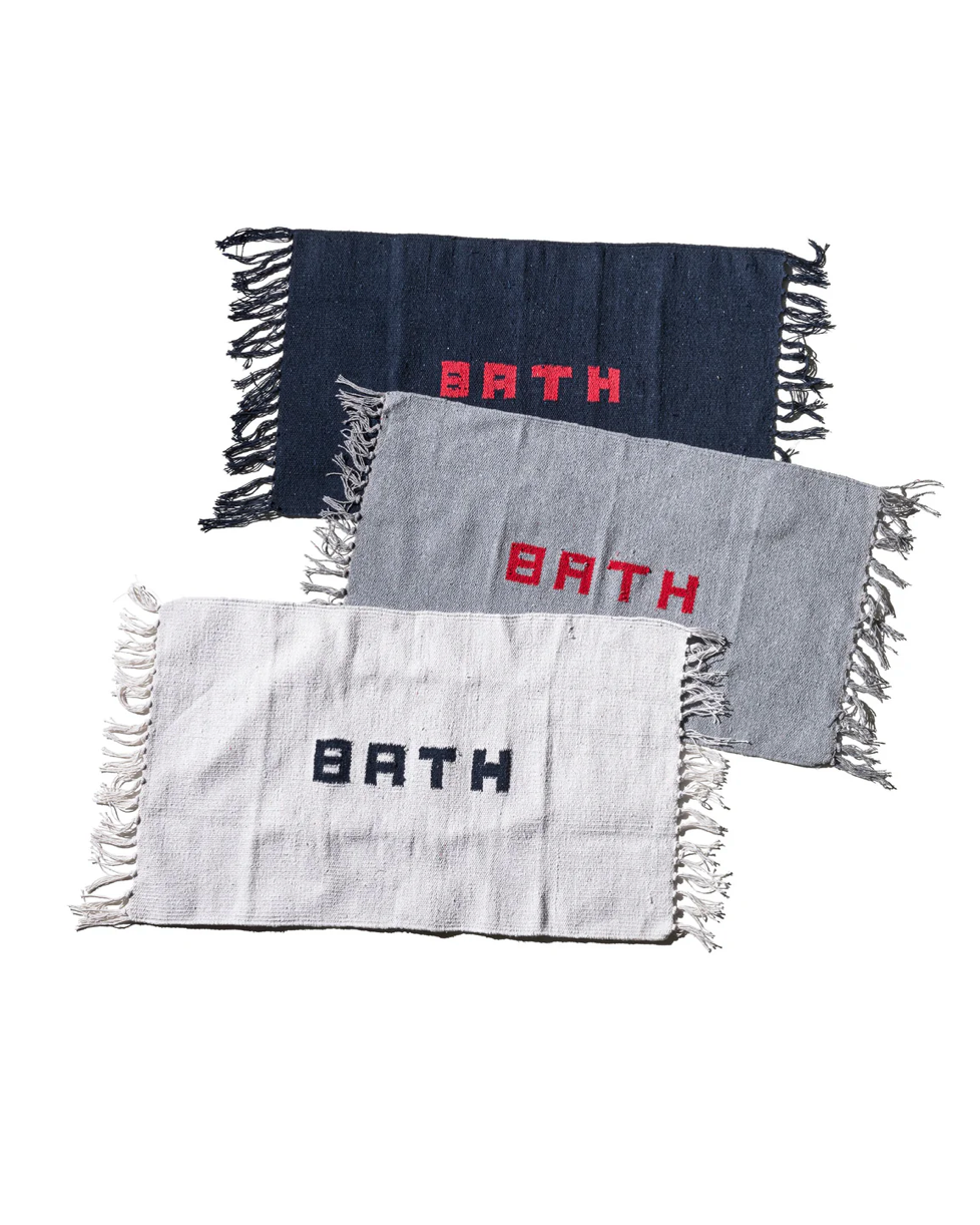 HANDLOOMED RECYCLE YARN BATH MAT puebco