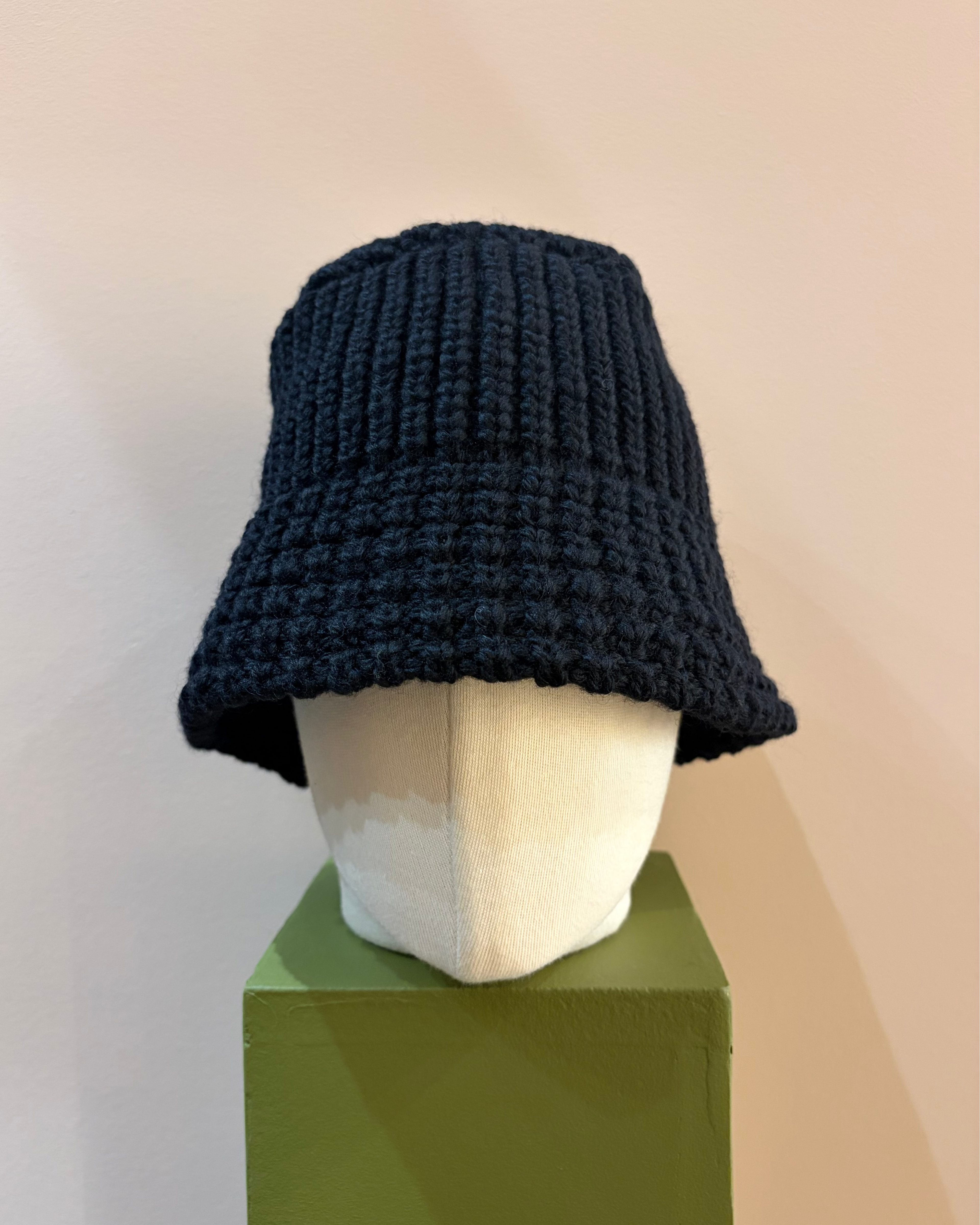 CABLE AMI Bob en laine