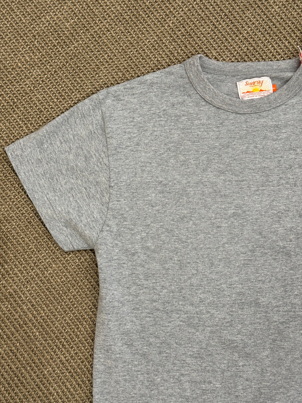 Hi'aka short sleeve t-shirt  Sunray