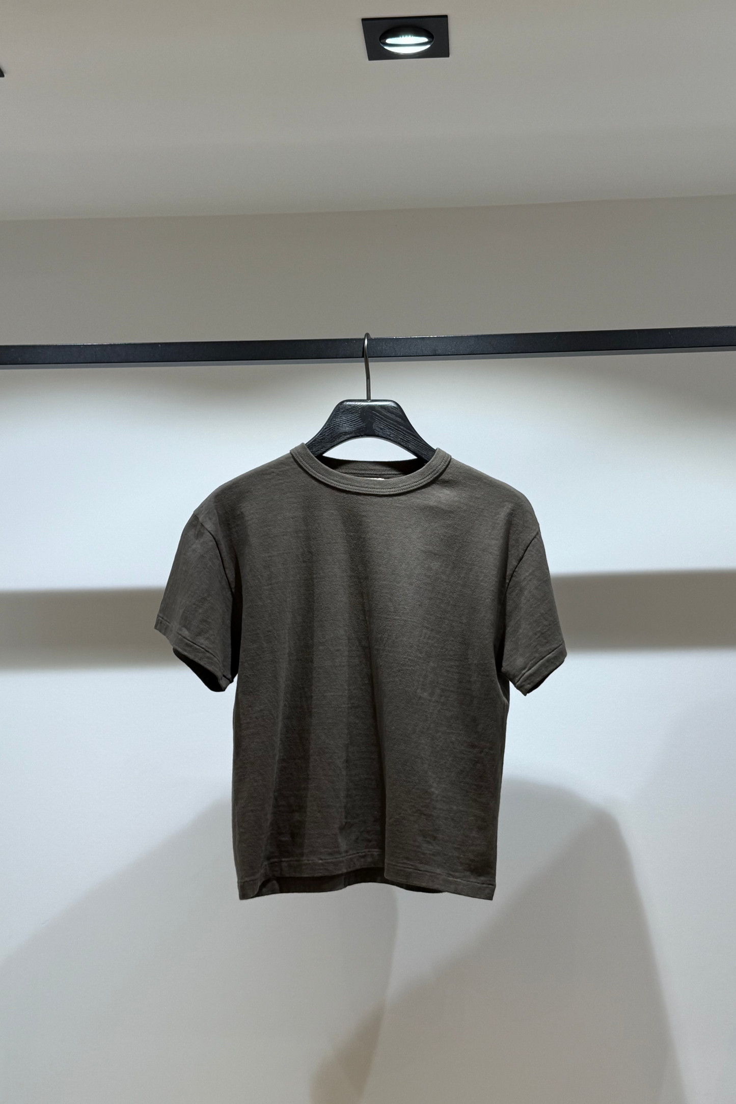 T-shirt Hi'aka black olive