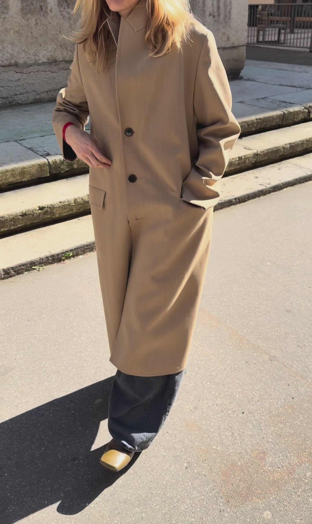 Manteau structurée en gabardine de laine - Entièrement cousu à la main